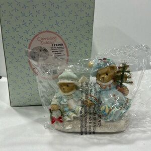 Cherished Teddies Winter Wonders, Faithful Friends Figure w/ box CT4